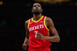 杜兰特:NBA杯每场都想赢 下个对手雷霆虽伤兵满营仍有冠军文化