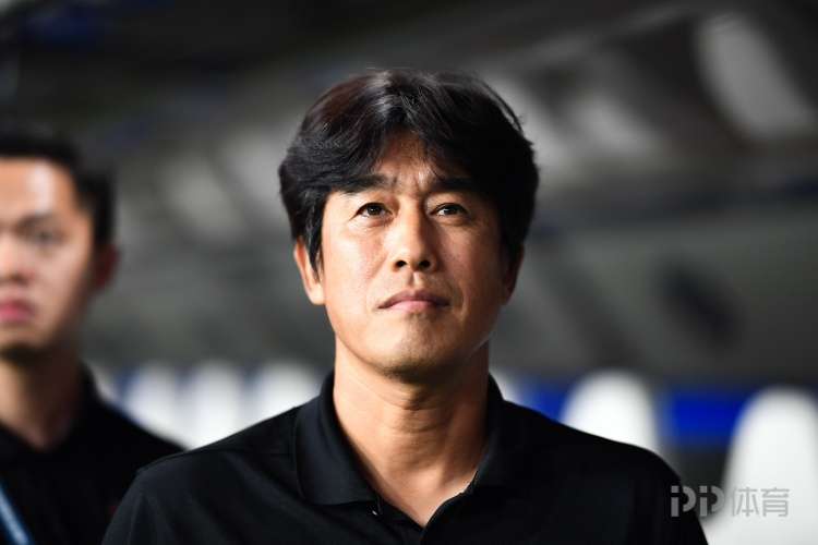 奥拉迪亚VS斯克拉雷西塔直播_罗乙赛前前瞻_10月22日